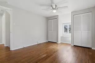 1002 S Greenlawn Dr, Pittsburgh, PA 15216 - Photo 16