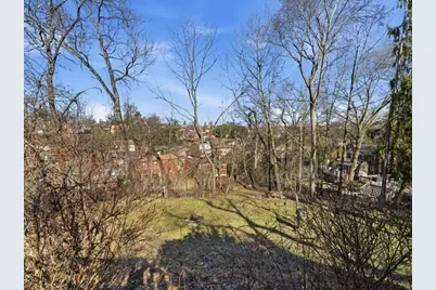 1002 S Greenlawn Dr, Pittsburgh, PA 15216 - Photo 46