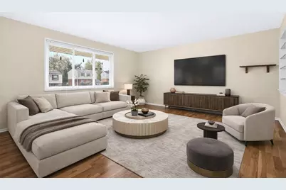 112 Kollar Dr, Liberty Boro, PA 15133 - Photo 6