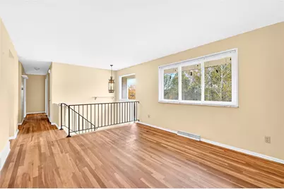 112 Kollar Dr, Liberty Boro, PA 15133 - Photo 10