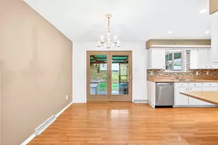 112 Kollar Dr, Liberty Boro, PA 15133 - Photo 12