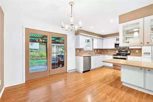 112 Kollar Dr, Liberty Boro, PA 15133 - Photo 14