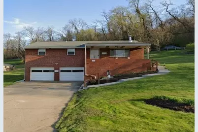 100 Pinewood Dr, South Fayette, PA 15017 - Photo 1