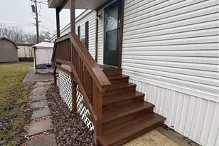 110 Liberty St, Jamestown, PA 16134 - Photo 2