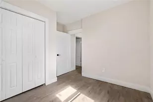 2726 Woodstock, Pittsburgh, PA 15218 - Photo 18