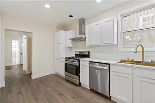 2726 Woodstock, Pittsburgh, PA 15218 - Photo 10