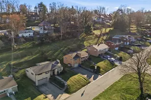 4782 Barone Dr, Pittsburgh, PA 15227 - Photo 44