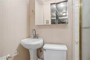 4782 Barone Dr, Pittsburgh, PA 15227 - Photo 26