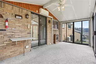 4782 Barone Dr, Pittsburgh, PA 15227 - Photo 12