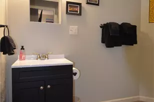 230 Albert St, Pittsburgh, PA 15211 - Photo 10