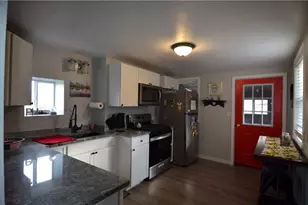 230 Albert St, Pittsburgh, PA 15211 - Photo 6