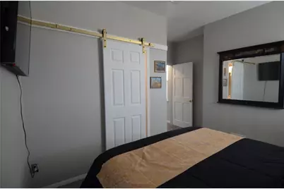 230 Albert St, Pittsburgh, PA 15211 - Photo 14