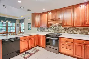 143 Hampshire Dr, Cranberry Township, PA 16066 - Photo 12