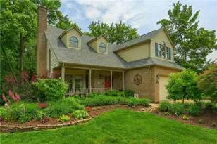 143 Hampshire Dr, Cranberry Township, PA 16066 - Photo 1