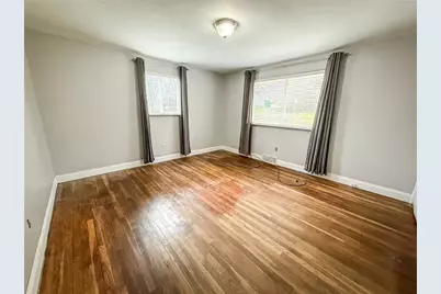 104 Lakewood Dr, Center Township, PA 16001 - Photo 6