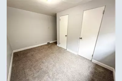 104 Lakewood Dr, Center Township, PA 16001 - Photo 48