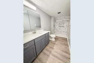 104 Lakewood Dr, Center Township, PA 16001 - Photo 36