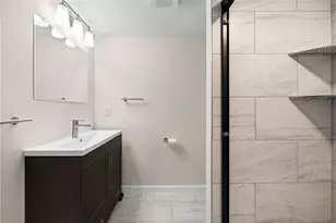 26 Seneca Rd, Bethel Park, PA 15241 - Photo 32