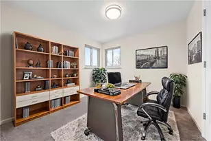 26 Seneca Rd, Bethel Park, PA 15241 - Photo 18