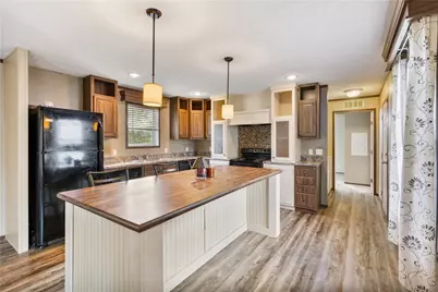 204 Castle Rd, Canton Township, PA 15301 - Photo 14