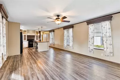 204 Castle Rd, Canton Township, PA 15301 - Photo 10