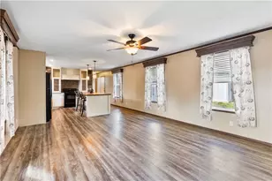 204 Castle Rd, Canton Township, PA 15301 - Photo 10