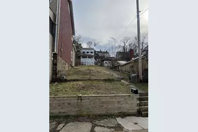 2604 Burham St, Pittsburgh, PA 15203 - Photo 8