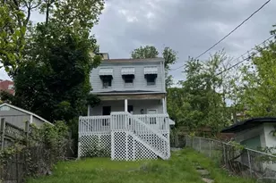 2604 Burham St, Pittsburgh, PA 15203 - Photo 1