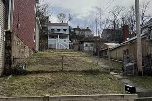 2604 Burham St, Pittsburgh, PA 15203 - Photo 8