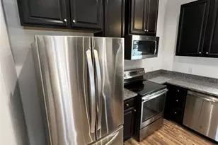 2604 Burham St, Pittsburgh, PA 15203 - Photo 12