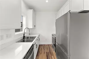 379 Beaver St, Leetsdale, PA 15056 - Photo 10