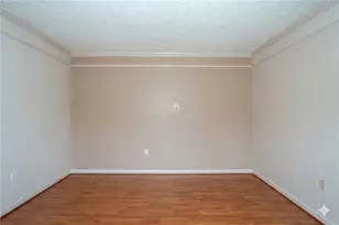 125 Shelbourne Dr, Moon/Crescent Twp, PA 15108 - Photo 6