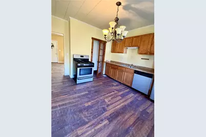 718 Sellers Ave, Jeannette, PA 15644 - Photo 4