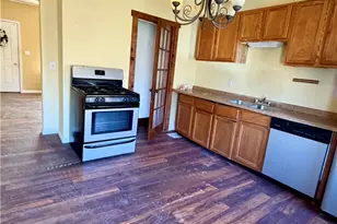 718 Sellers Ave, Jeannette, PA 15644 - Photo 4