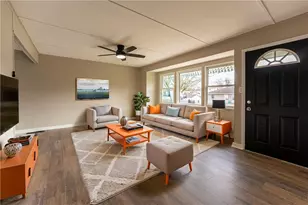 1206 Augusta Dr, Aliquippa, PA 15001 - Photo 4