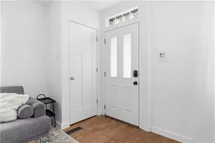 187 42nd St, Pittsburgh, PA 15201 - Photo 2