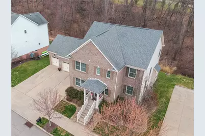 816 Westminster Ln, Cranberry Township, PA 16066 - Photo 2