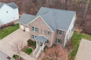 816 Westminster Ln, Cranberry Township, PA 16066 - Photo 2