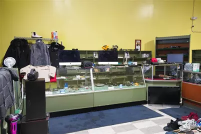 881 5th Ave, New Kensington, PA 15068 - Photo 4