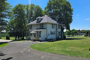 121 North Rd, Franklin Township, PA 16001 - Photo 2