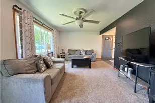 20 W Meyer Ave, Neshannock Township, PA 16105 - Photo 10