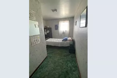 697 Vanderbilt Rd, Connellsville, PA 15425 - Photo 16