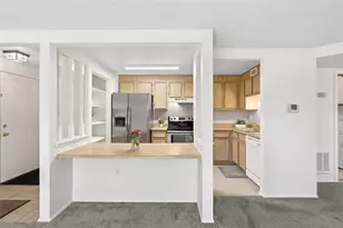 6211 Patrick Henry Dr, Hopewell Township, PA 15001 - Photo 10