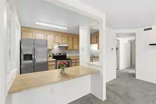 6211 Patrick Henry Dr, Hopewell Township, PA 15001 - Photo 12