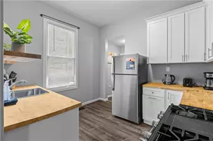 17 Lelia St, Pittsburgh, PA 15211 - Photo 12