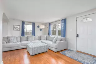 276 Thompsonville Rd, Peters Township, PA 15317 - Photo 2