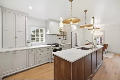 226 E Englewood Ave, New Castle, PA 16105 - Photo 14