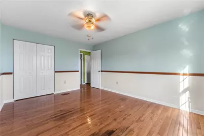 209 Farmcrest Dr, North Fayette, PA 15071 - Photo 28