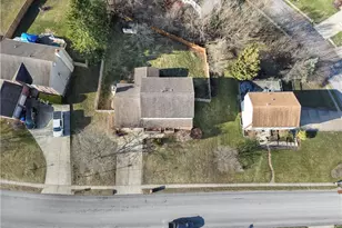 209 Farmcrest Dr, North Fayette, PA 15071 - Photo 38