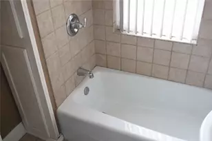 624 Kier St, Bell Township, PA 15680 - Photo 16